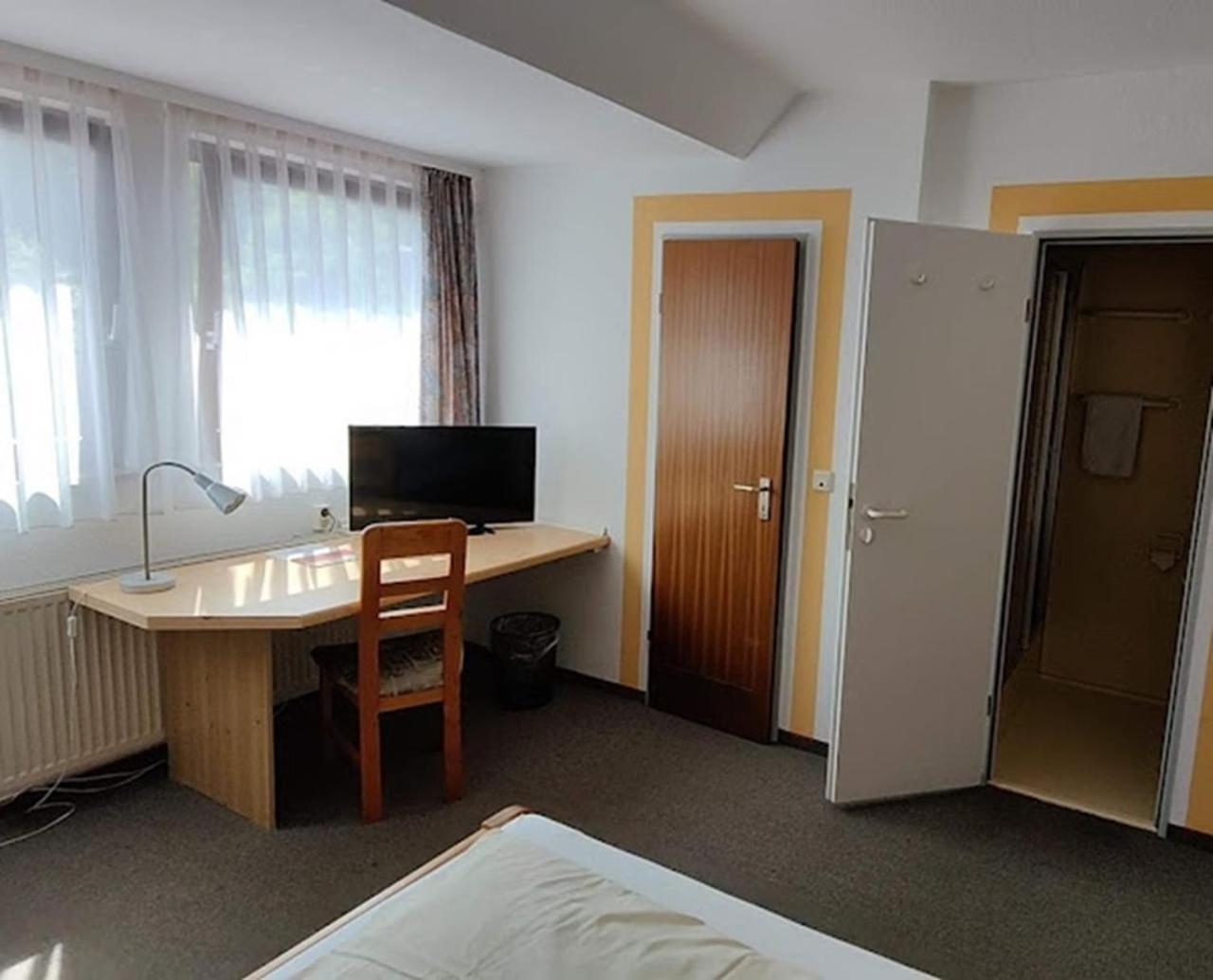 Landgasthaus Roemerhof Обернхайм на Майн Екстериор снимка