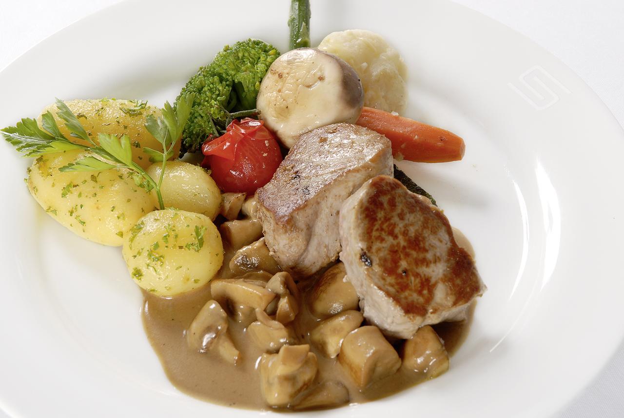 Landgasthaus Roemerhof Обернхайм на Майн Екстериор снимка